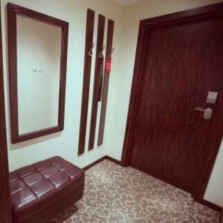 Гостиница Бардин Новокузнецк De Luxe (двухкомнатный люкс) с кроватью «king size»-5