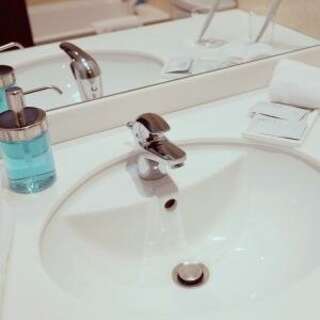 Гостиница Бардин Новокузнецк Twin Standard (двухместный стандартный) с 2 кроватями-6