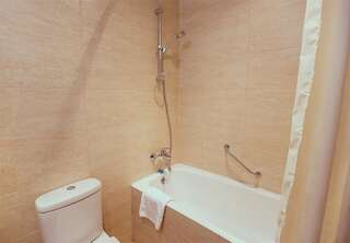 Гостиница Бардин Новокузнецк Twin Standart (двухместный стандартный) с 2 кроватями-5