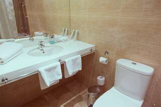 Гостиница Бардин Новокузнецк Double Superior (двухместный улучшенный) с 1 кроватью «KING SIZE»-6